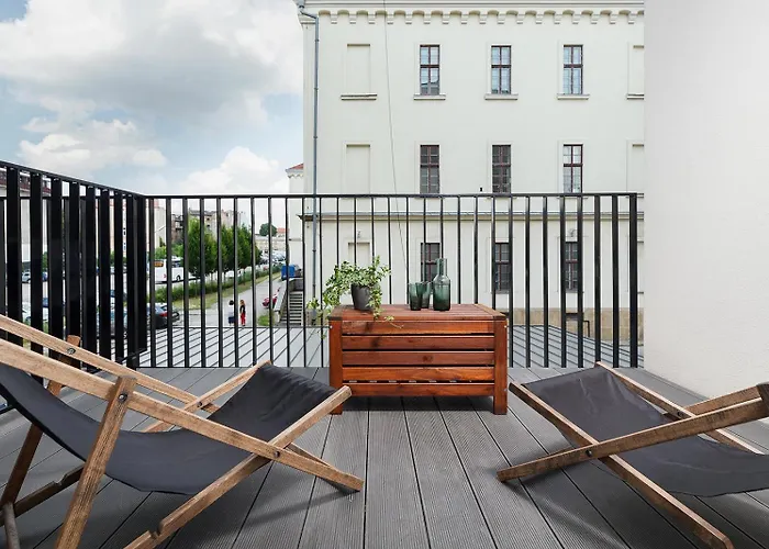 Old Town Apartment With Balcony - Rajska 3 Street