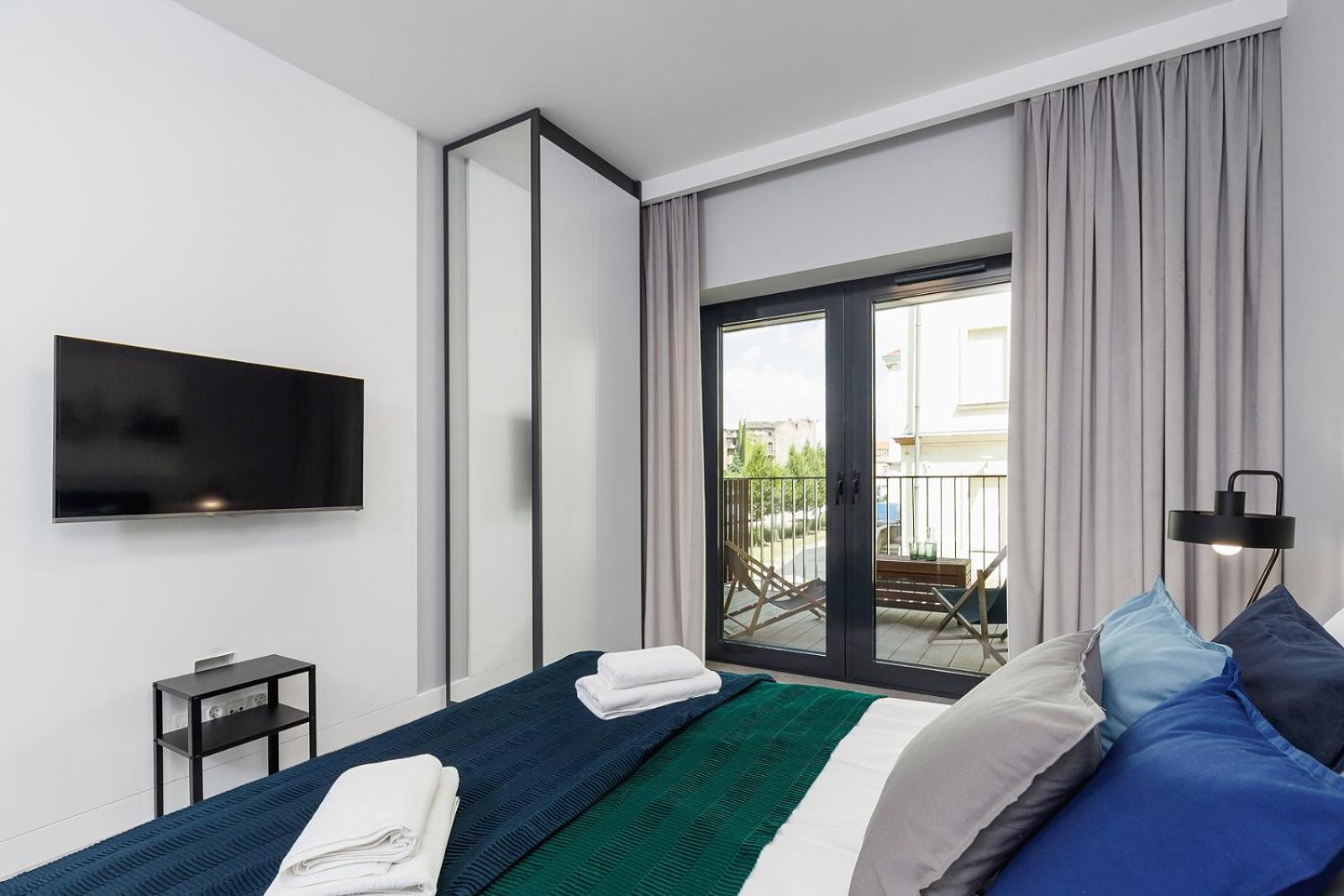 Old Town With Balcony - Rajska 3 Street Apartment *